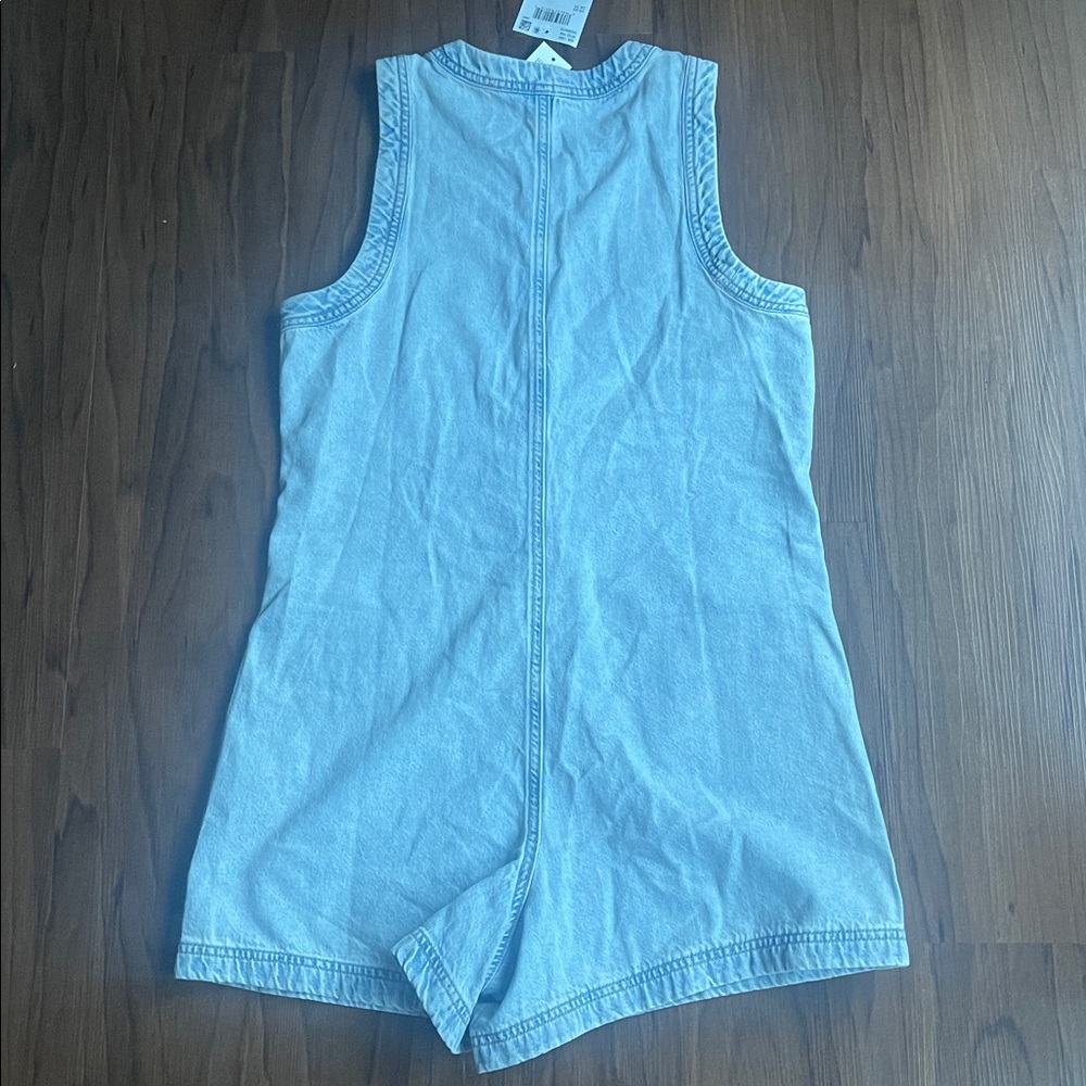 Crew Neck Button Up Denim Romper Size XS - Picture 4 of 5